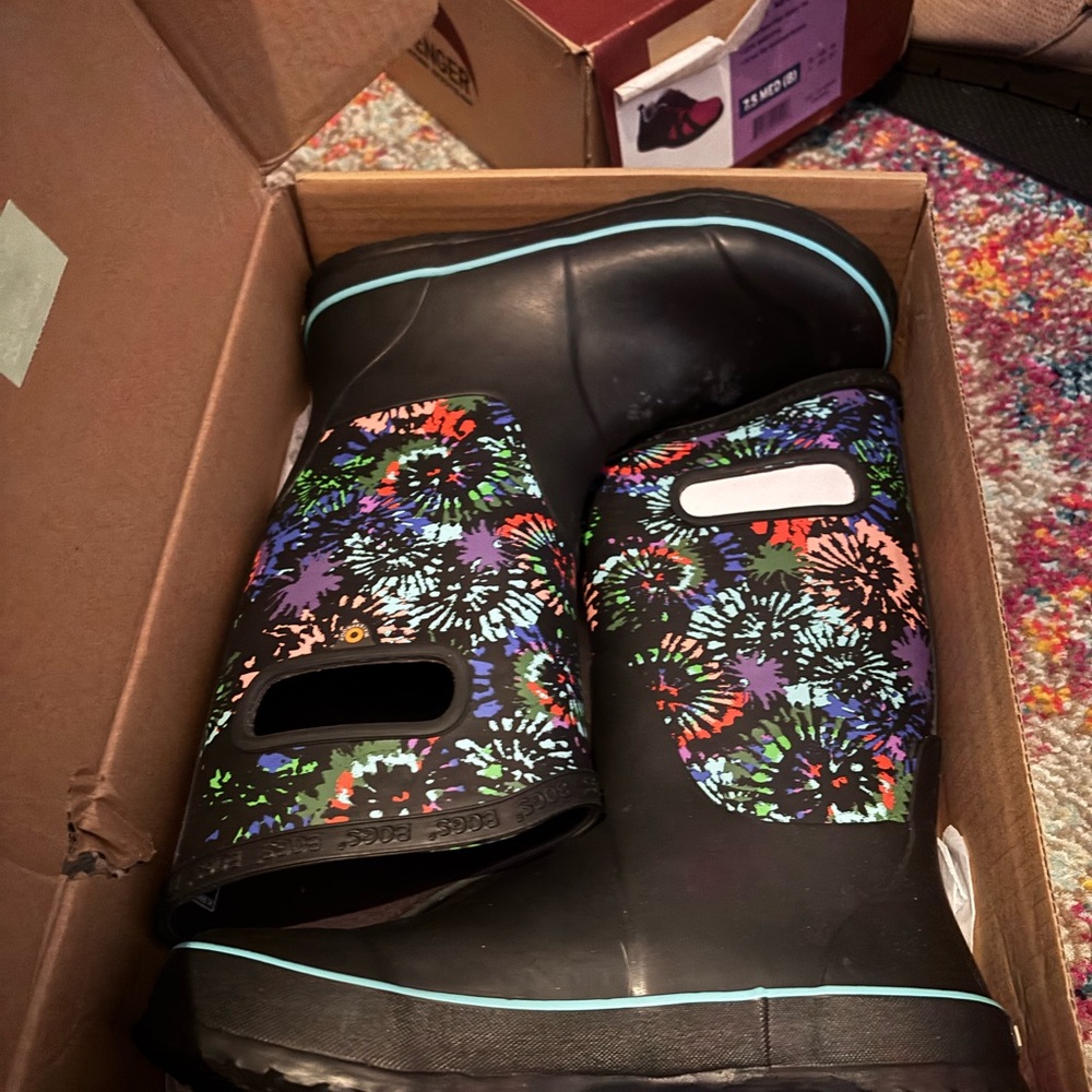 BOGS Colorful Fireworks Rain Boots